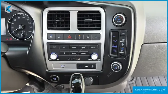 HYUNDAI PORTER II SUPER CABIN LPG