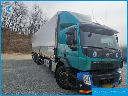 VOLVO CARGO TRUCK 6X4