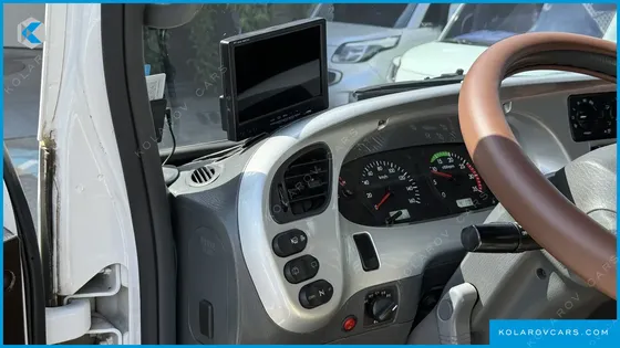 HYUNDAI BUS TYPE NONE