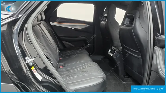 BYD SEALION 7 BASE