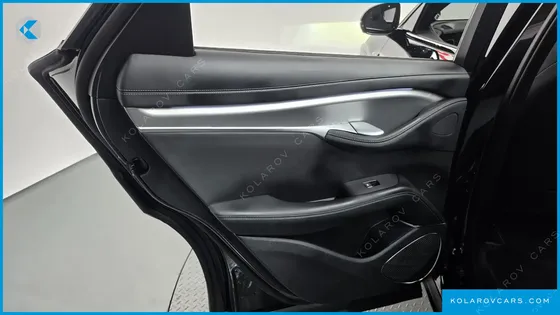 BYD SEALION 7 BASE
