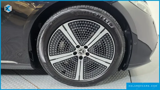 MERCEDES EQS EQS450+