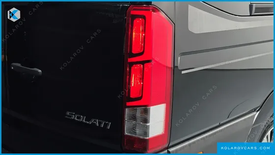 HYUNDAI SOLATI 15-SEATER