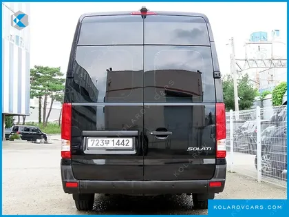 HYUNDAI SOLATI 15-SEATER