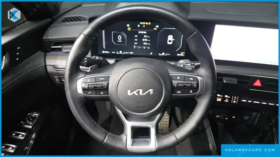 KIA K5 SIGNATURE