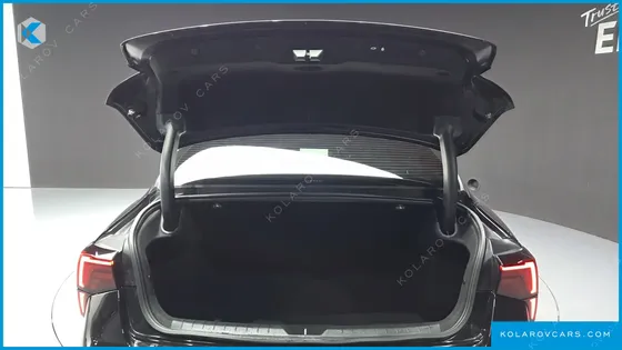 KIA K5 SIGNATURE