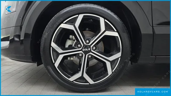 KIA NIRO SIGNATURE