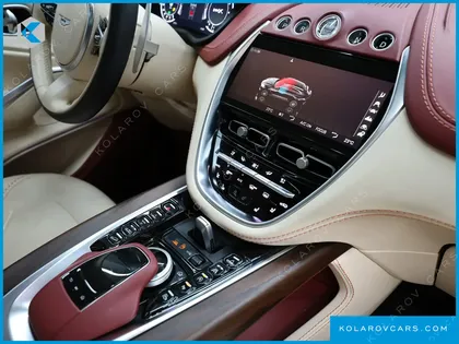 ASTON MARTIN DBX 4.0 V8