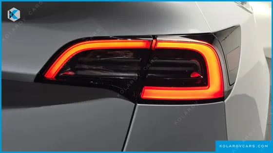 TESLA MODEL Y RWD