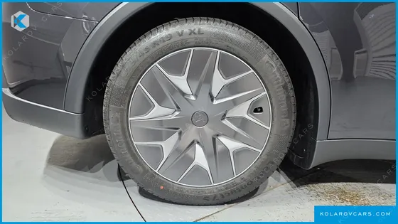 TESLA MODEL Y L LONG RANGE AWD