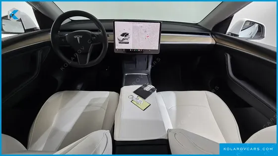 TESLA MODEL Y RWD