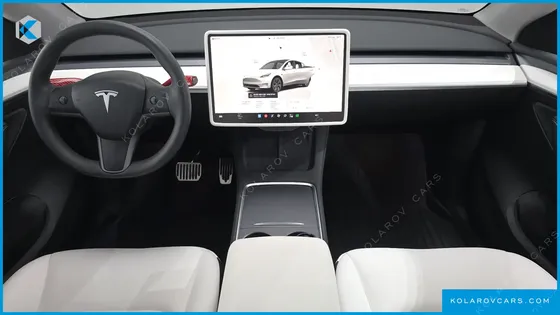 TESLA MODEL Y RWD