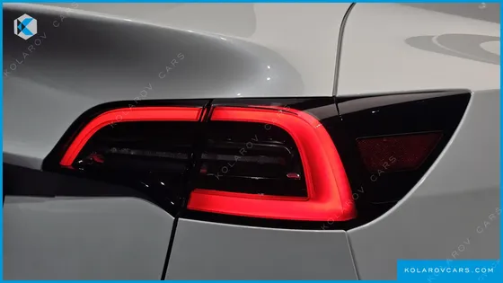 TESLA MODEL Y RWD