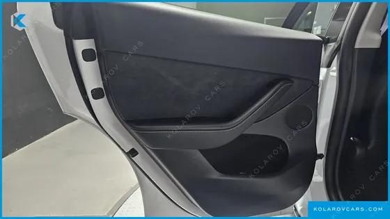 TESLA MODEL Y RWD