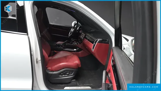 PORSCHE CAYENNE 4.0 TURBO