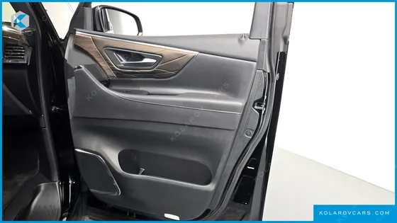 TOYOTA ALPHARD 2.5 HEV EXECUTIVE AWD