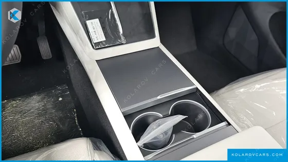 TESLA MODEL Y L LONG RANGE AWD
