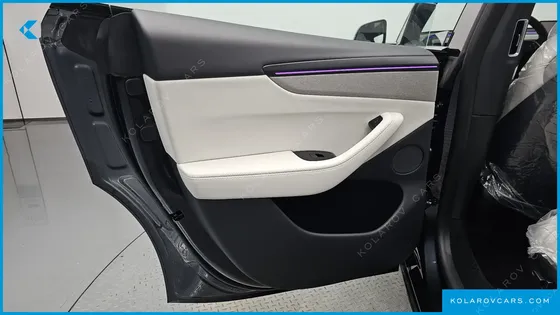 TESLA MODEL Y L LONG RANGE AWD