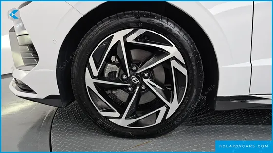 HYUNDAI SONATA INSPIRATION