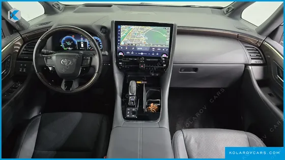 TOYOTA ALPHARD 2.5 HEV EXECUTIVE AWD