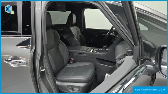 TOYOTA ALPHARD 2.5 HEV EXECUTIVE AWD