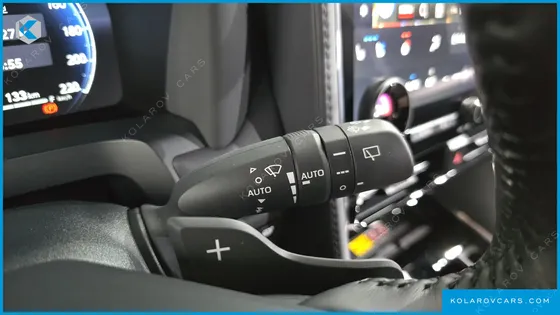 TOYOTA ALPHARD 2.5 HEV EXECUTIVE AWD