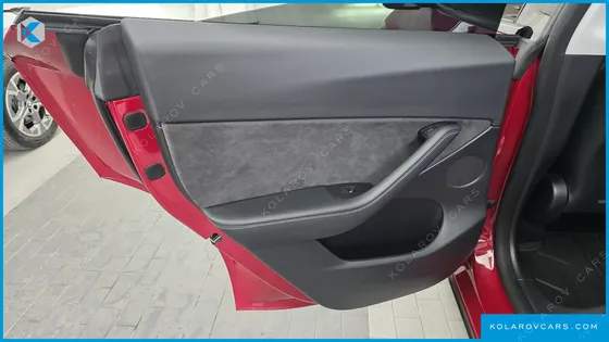 TESLA MODEL Y LONG RANGE AWD