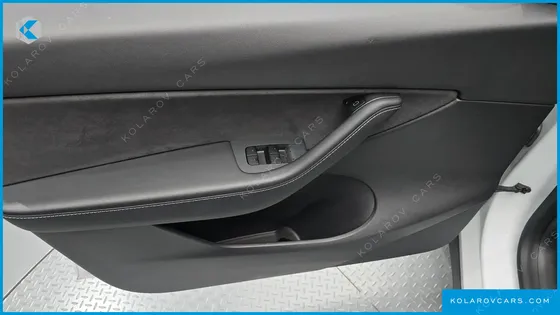 TESLA MODEL Y LONG RANGE AWD