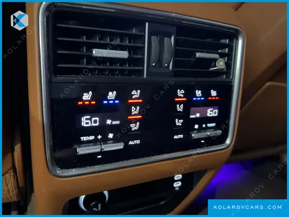PORSCHE CAYENNE 3.0 PLATINUM EDITION