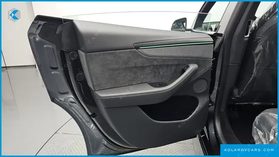 TESLA MODEL Y L LONG RANGE AWD