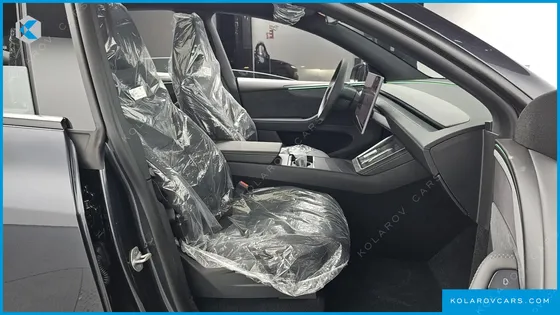 TESLA MODEL Y L LONG RANGE AWD