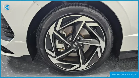 HYUNDAI SONATA INSPIRATION
