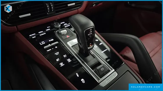 PORSCHE CAYENNE 3.0 E-HYBRID COUPE