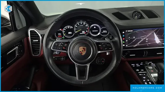 PORSCHE CAYENNE 3.0 E-HYBRID COUPE