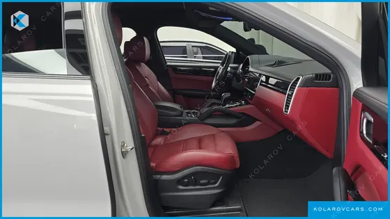 PORSCHE CAYENNE 3.0 E-HYBRID COUPE