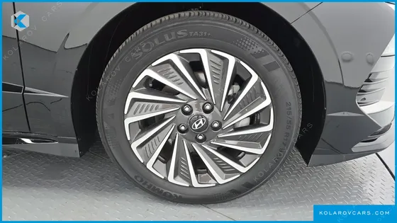 HYUNDAI SONATA EXCLUSIVE