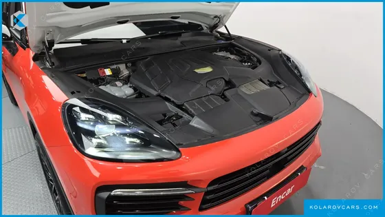 PORSCHE CAYENNE 3.0