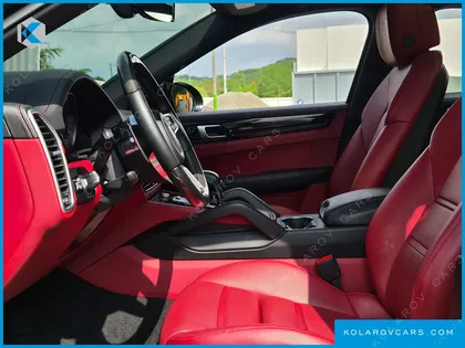 PORSCHE CAYENNE 3.0 COUPE
