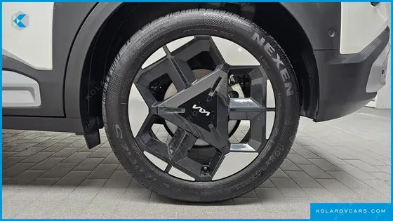 KIA SELTOS GASOLINE 1.6T 2WD