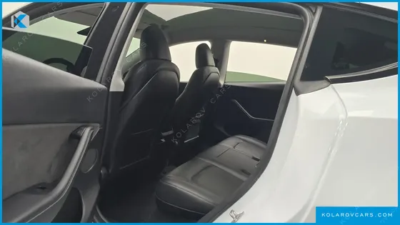 TESLA MODEL Y RWD