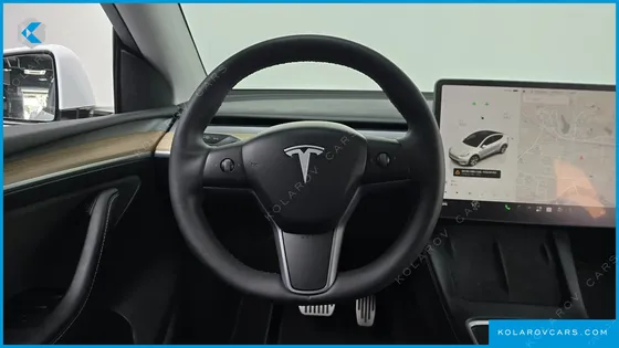 TESLA MODEL Y RWD