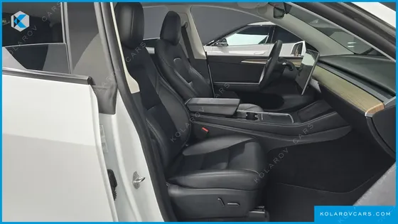 TESLA MODEL Y RWD