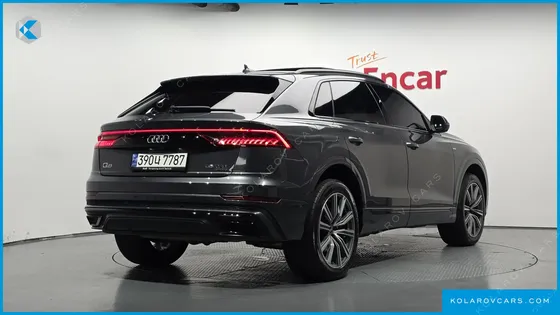 AUDI Q8 55 TFSI QUATTRO PREMIUM