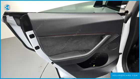TESLA MODEL Y LONG RANGE AWD