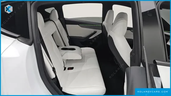TESLA MODEL Y PREMIUM LONG RANGE AWD