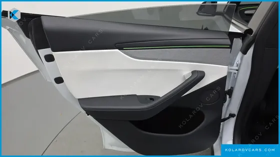 TESLA MODEL Y PREMIUM LONG RANGE AWD