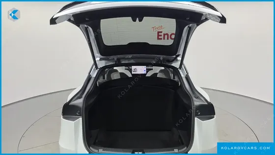 TESLA MODEL Y PREMIUM LONG RANGE AWD