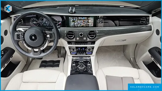 ROLLS ROYCE GHOST 6.7 V12 BLACK BADGE