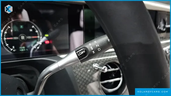 ROLLS ROYCE GHOST 6.7 V12 BLACK BADGE