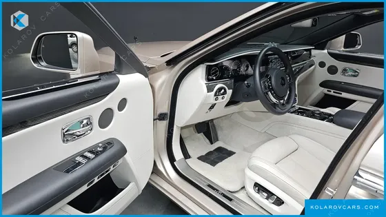 ROLLS ROYCE GHOST 6.7 V12 BLACK BADGE